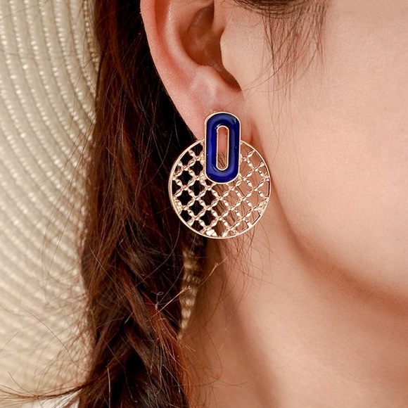 2/$20!  Gold Lattice Stud Earrings w/Blue Enamel - Picture 5 of 8